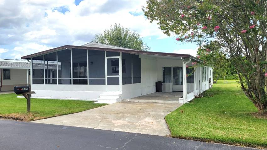 134 Baywood Dr. a Dundee, FL Mobile or Manufactured Home for Sale